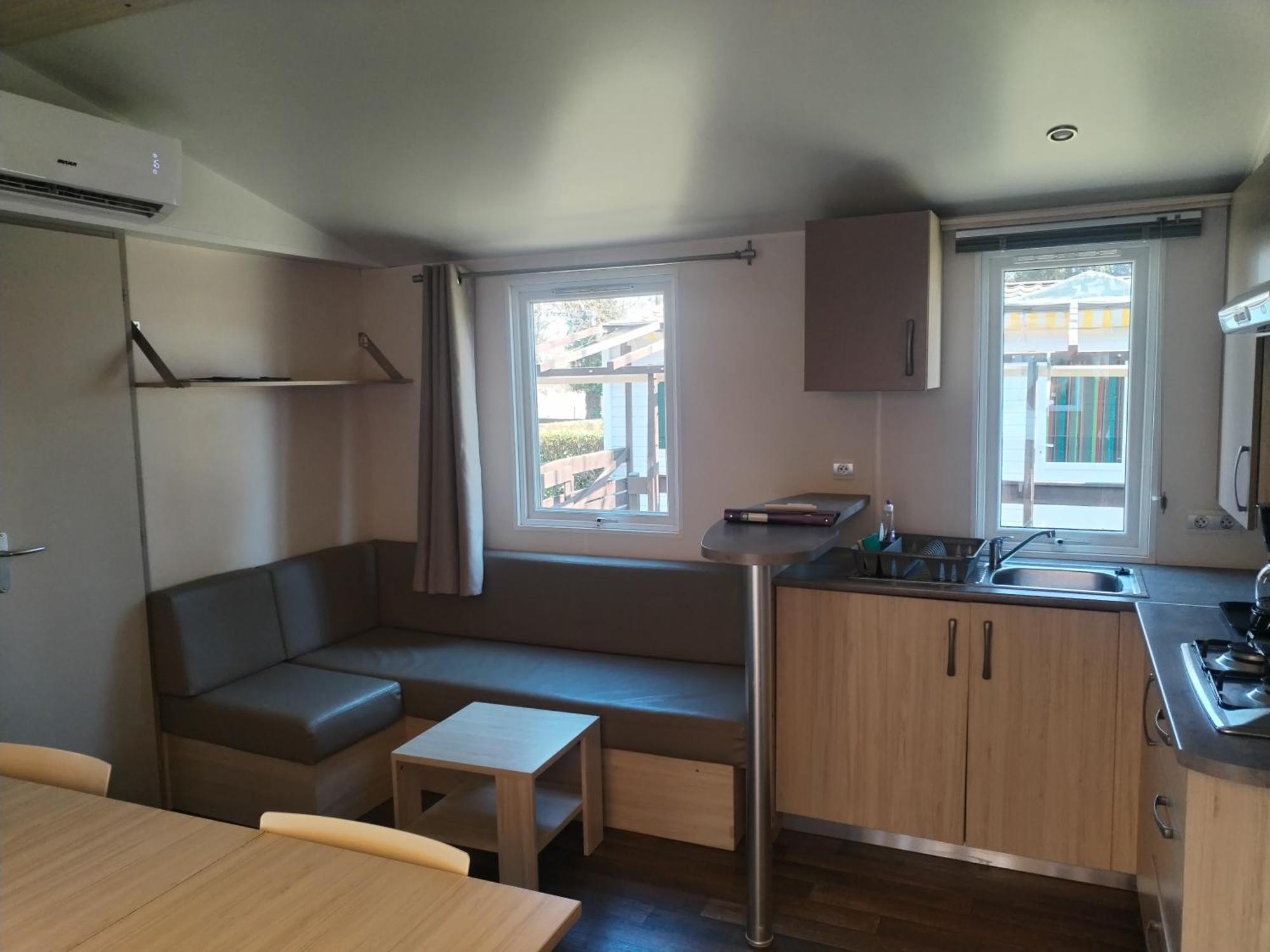 Mobil-Home 6 Personnes Avec Tv Et Clim N' B025 Boofzheim Phòng bức ảnh